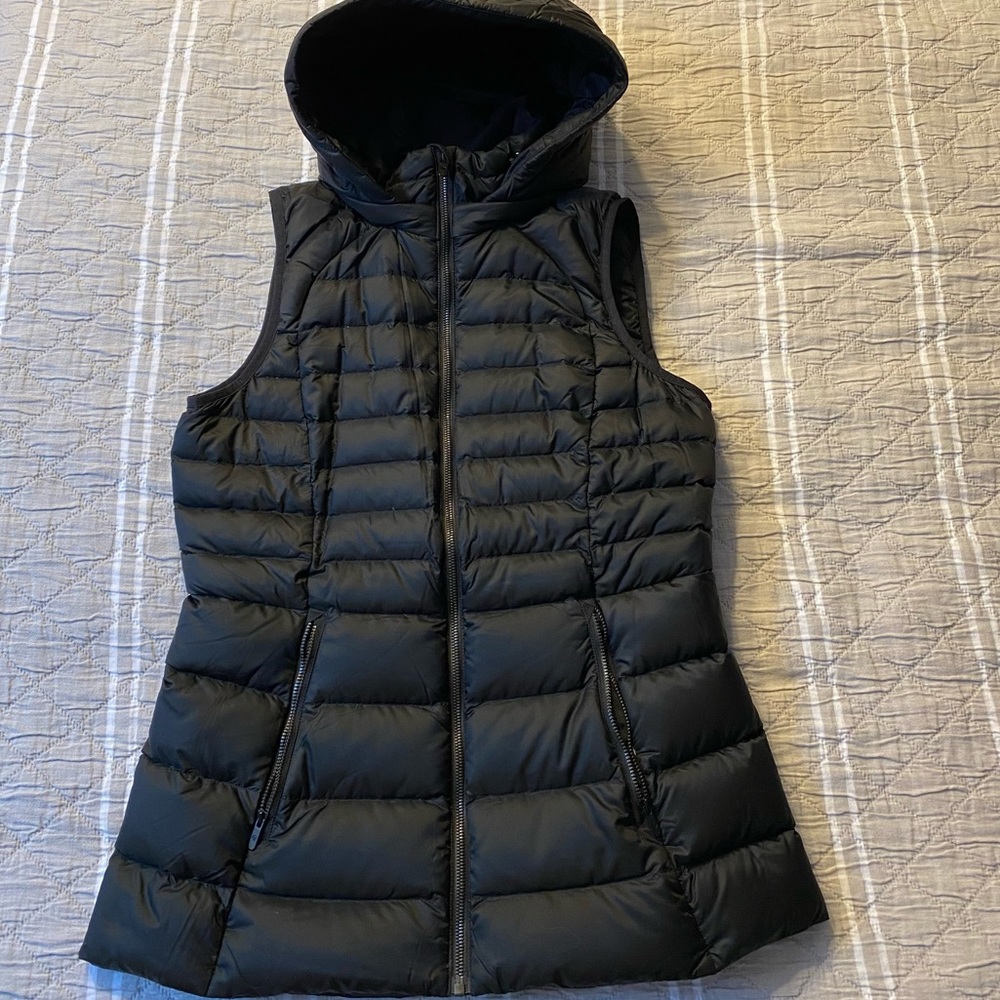 lululemon Brave the Cold Vest - Black 8